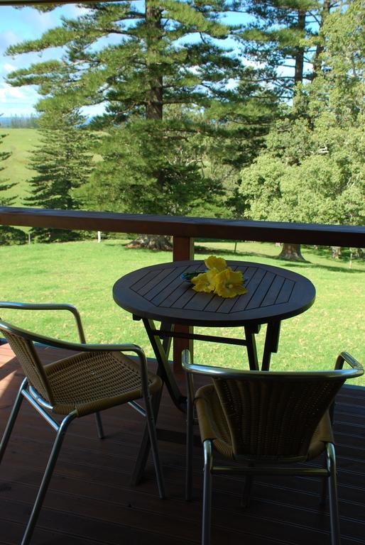 Coast Norfolk Island Apartment Burnt Pine Room photo