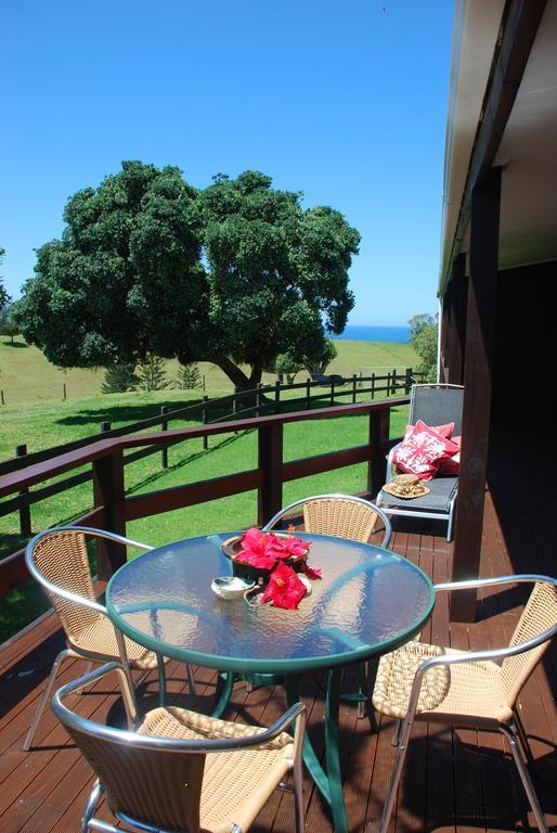 Coast Norfolk Island Apartment Burnt Pine Room photo