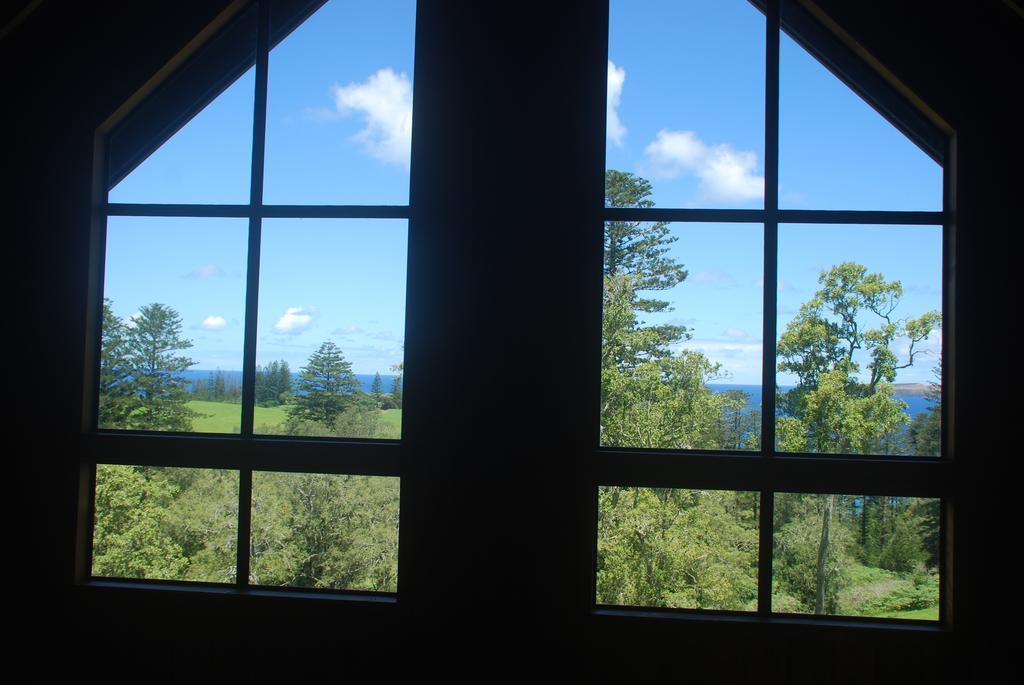Coast Norfolk Island Apartment Burnt Pine Room photo