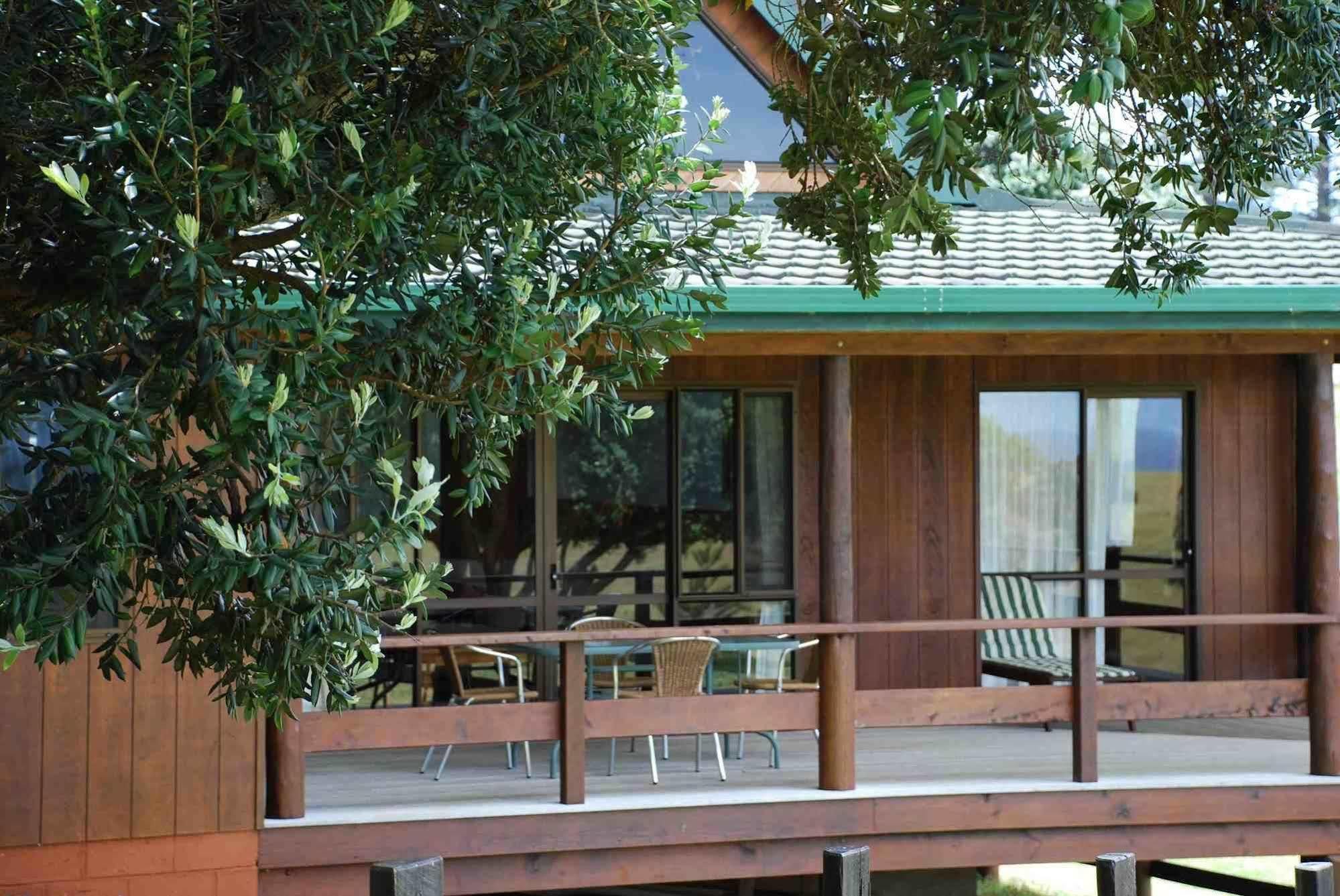 Coast Norfolk Island Apartment Burnt Pine Exterior photo