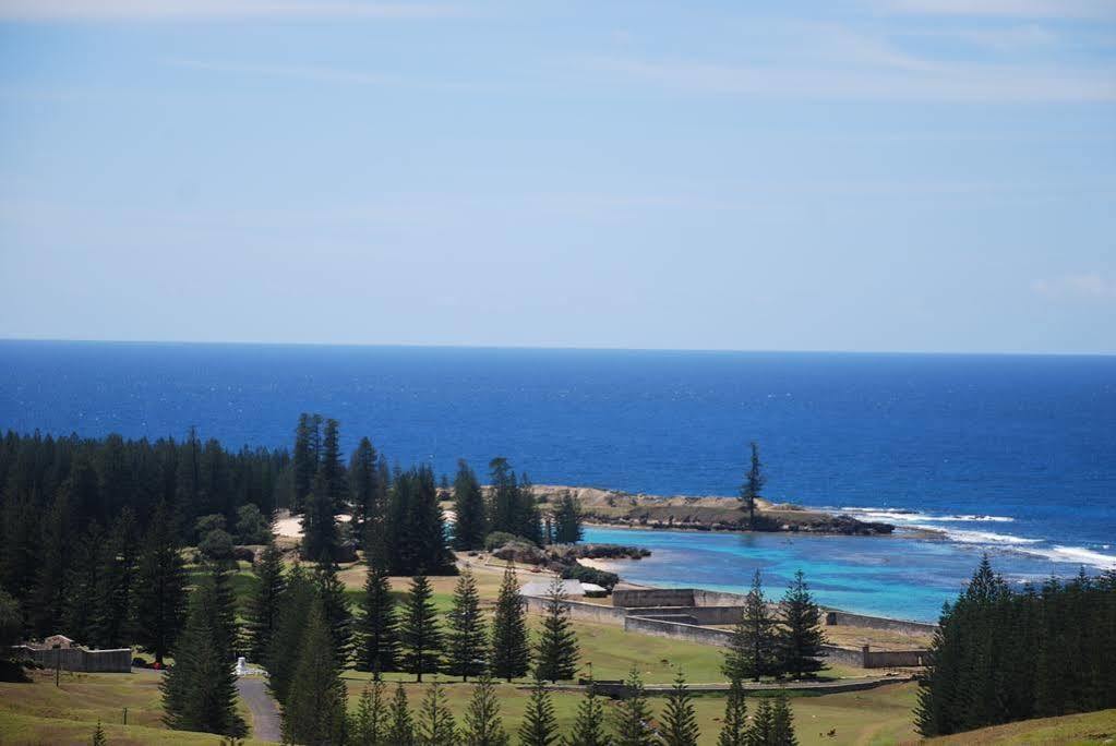 Coast Norfolk Island Apartment Burnt Pine Exterior photo